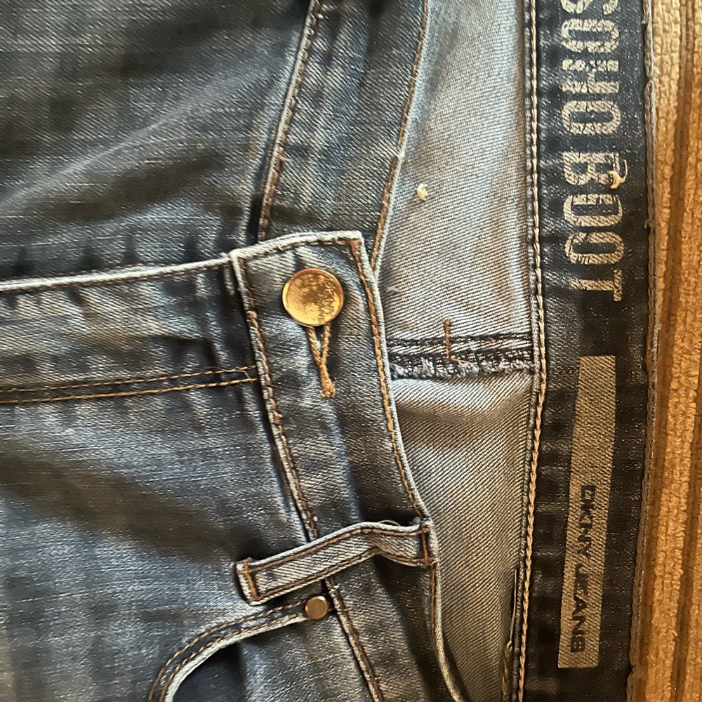 DKNY Women’s denim blue Jeans
